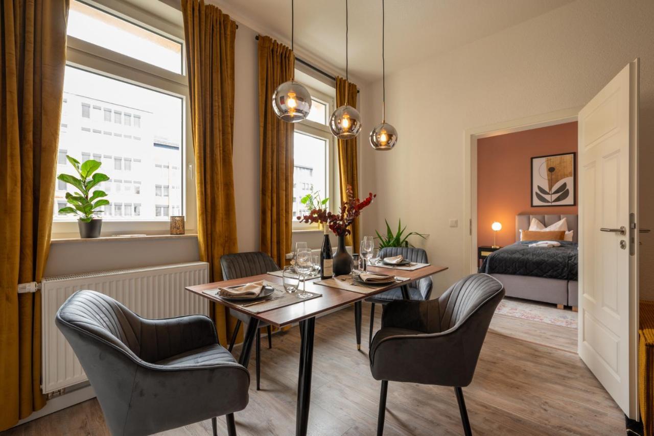 Maremar - Design Apartment - Luxus Boxspringbett - Zentral - Kueche - Arbeitsplatz - Highspeed Wlan Gera Buitenkant foto