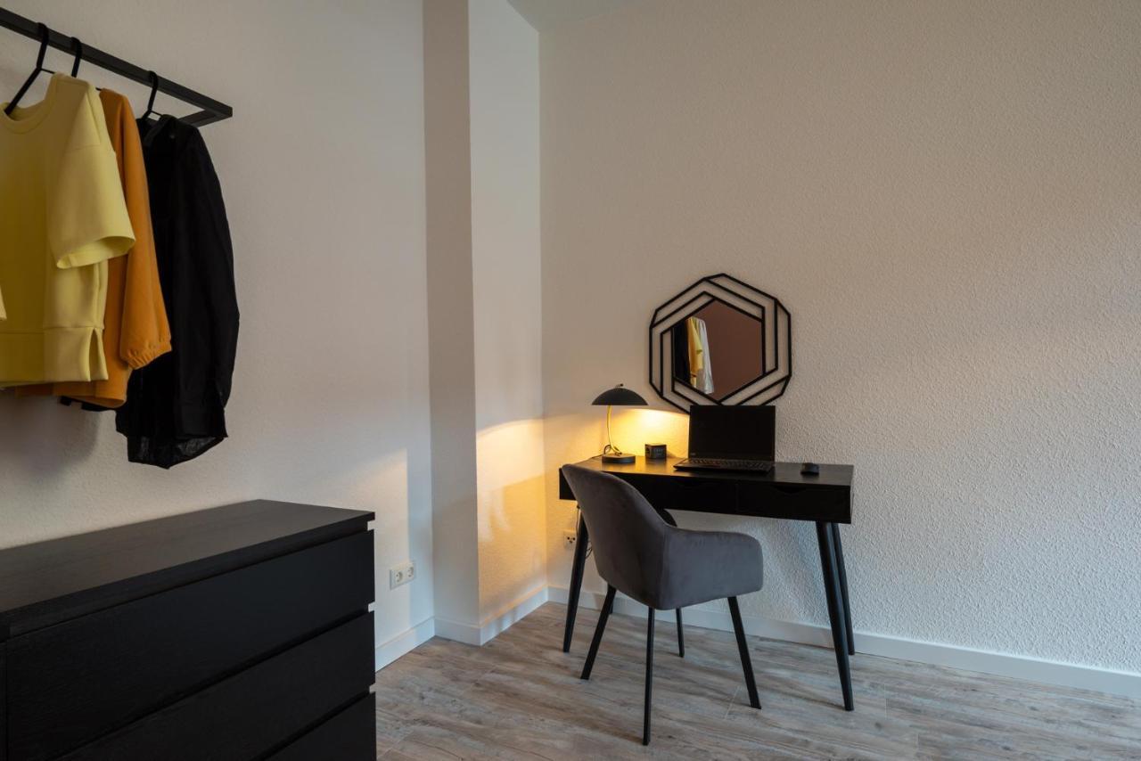 Maremar - Design Apartment - Luxus Boxspringbett - Zentral - Kueche - Arbeitsplatz - Highspeed Wlan Gera Buitenkant foto